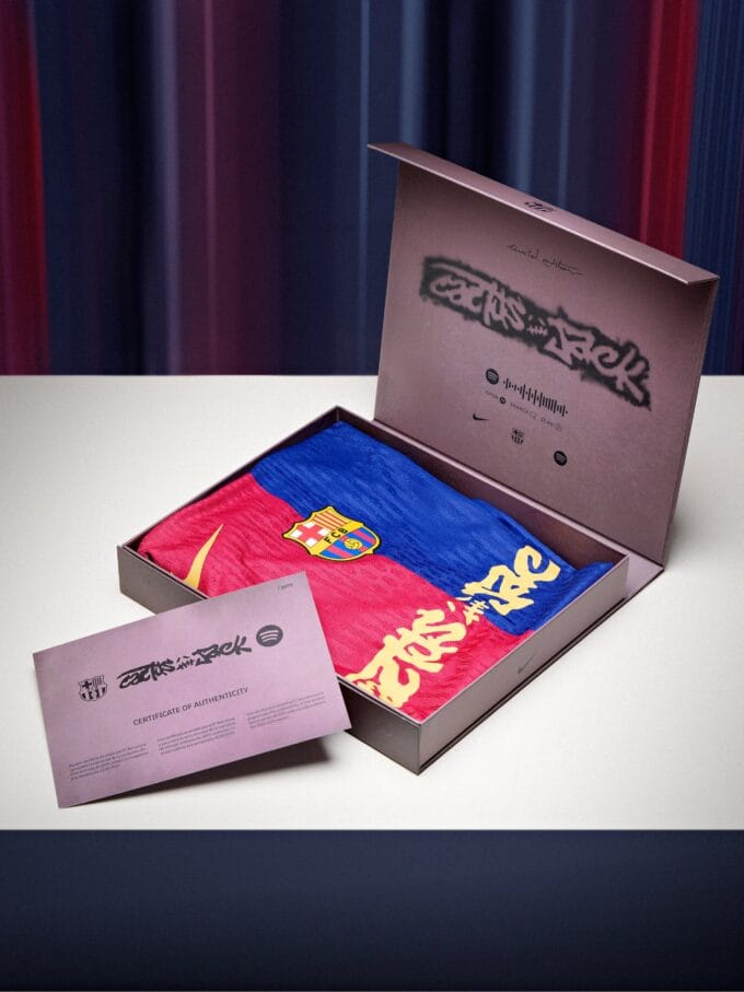 Camiseta Barça x Travis Scott