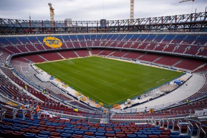 Spotify Camp nou en obras.