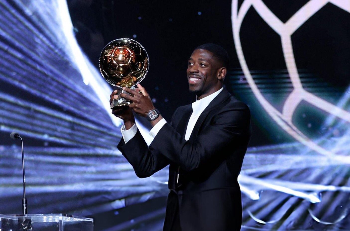 Dembele con el balón de oro