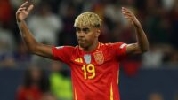 Lamine Yamal con la selección española.