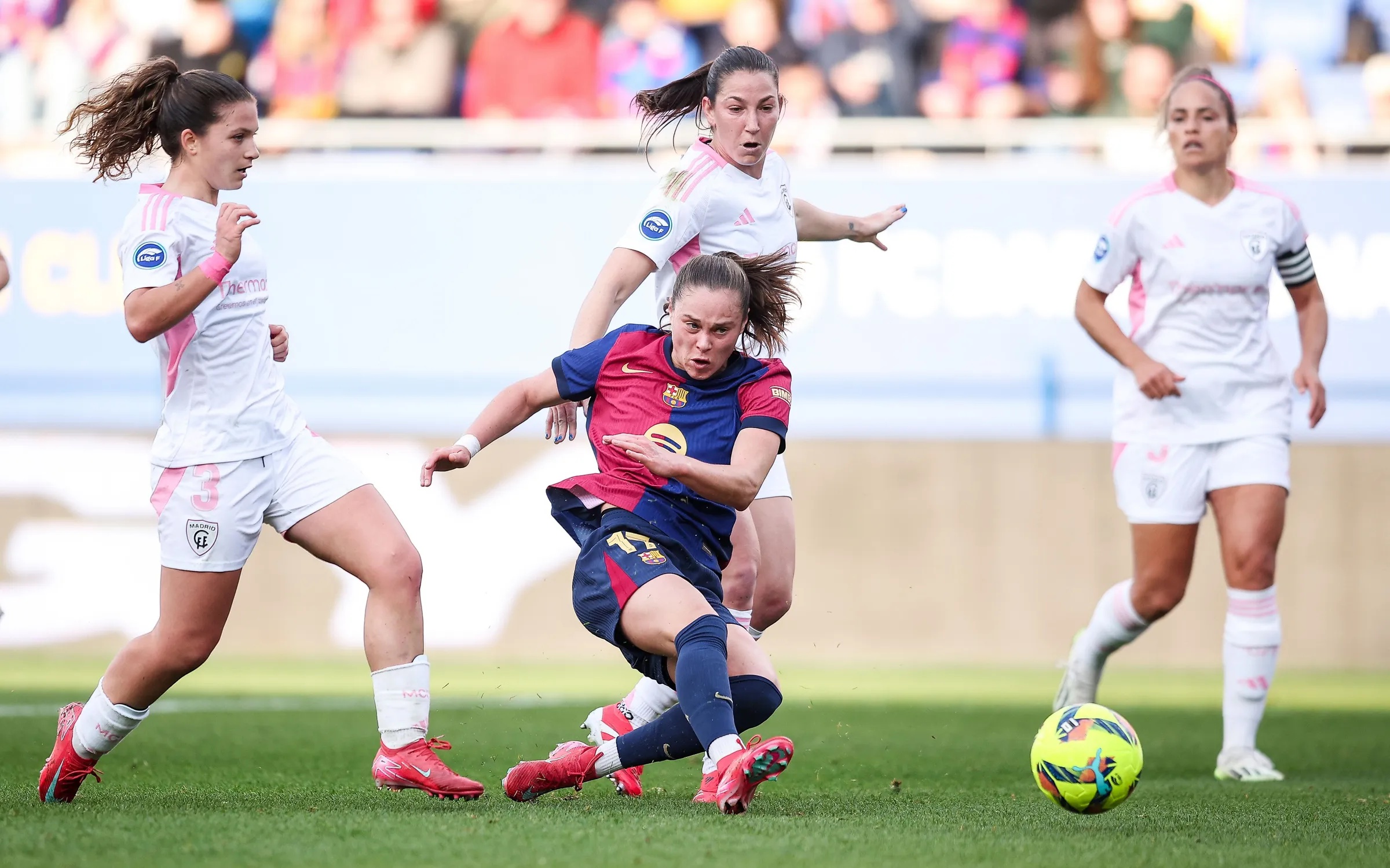 Ewa Pajor Ewa Pajor ante el Madrid CFF.