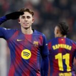 Fermín López celebrando la victoria ante el Slavia de Praga