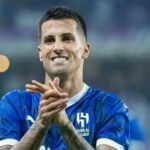 Joao Cancelo jugando con el Al-Hilal en Arabia Saudí