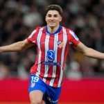 Julián Álvarez celebrando un gol con el Atlético de Madrid esta temporada