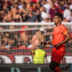 Araujo, durante una acción del partido. FC Barcelona