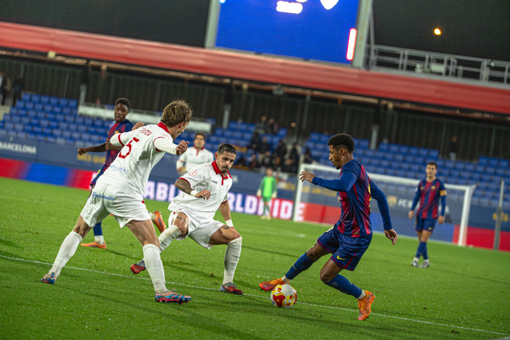 Ureña ante el Terrassa FC