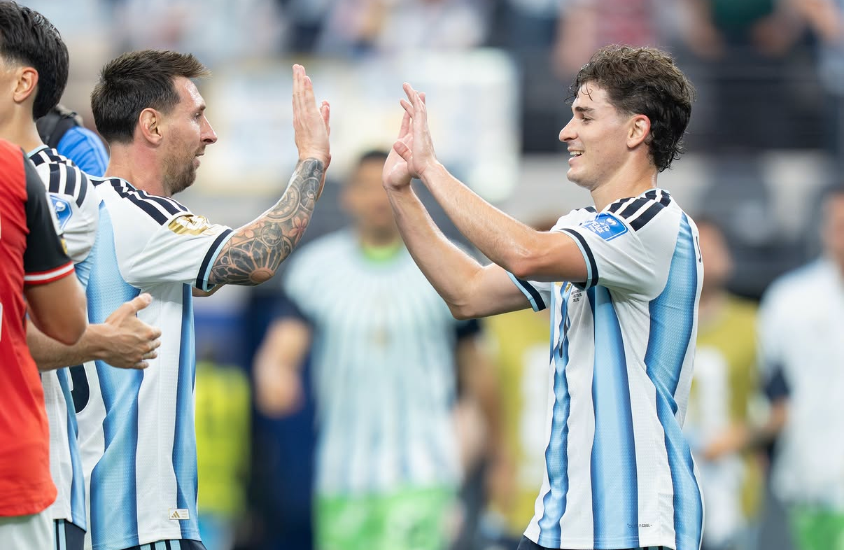 Messi y Julián
