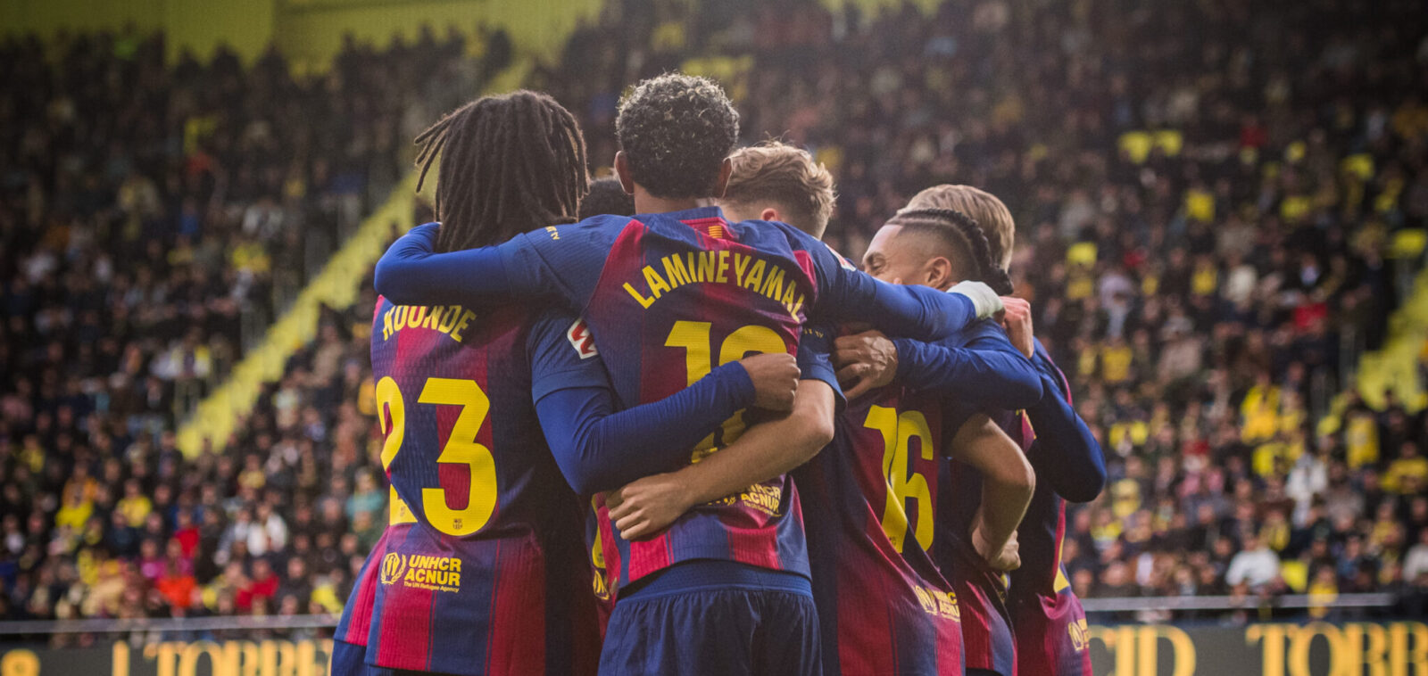 El Barça celebrando gol