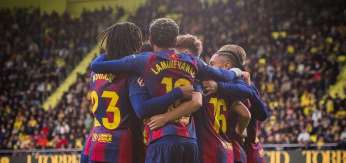 El Barça celebrando gol