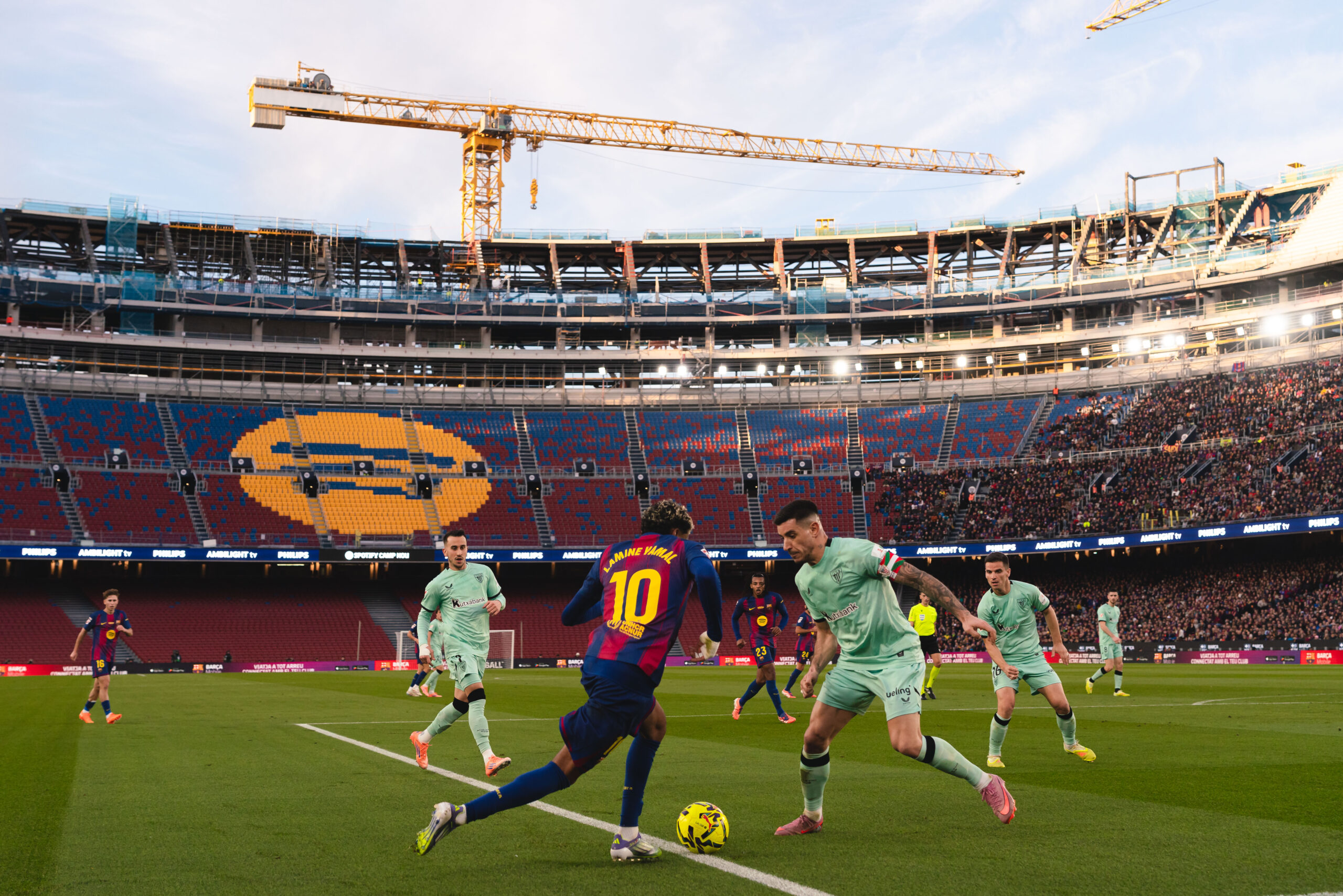 Lamine Yamal contra Yuri