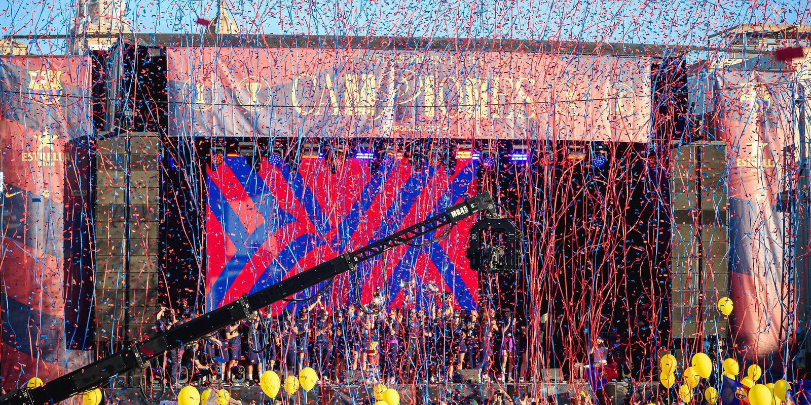 El acto de celebración del Barça Femenino.