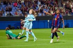 Kerolin vs Paris - SPORT
