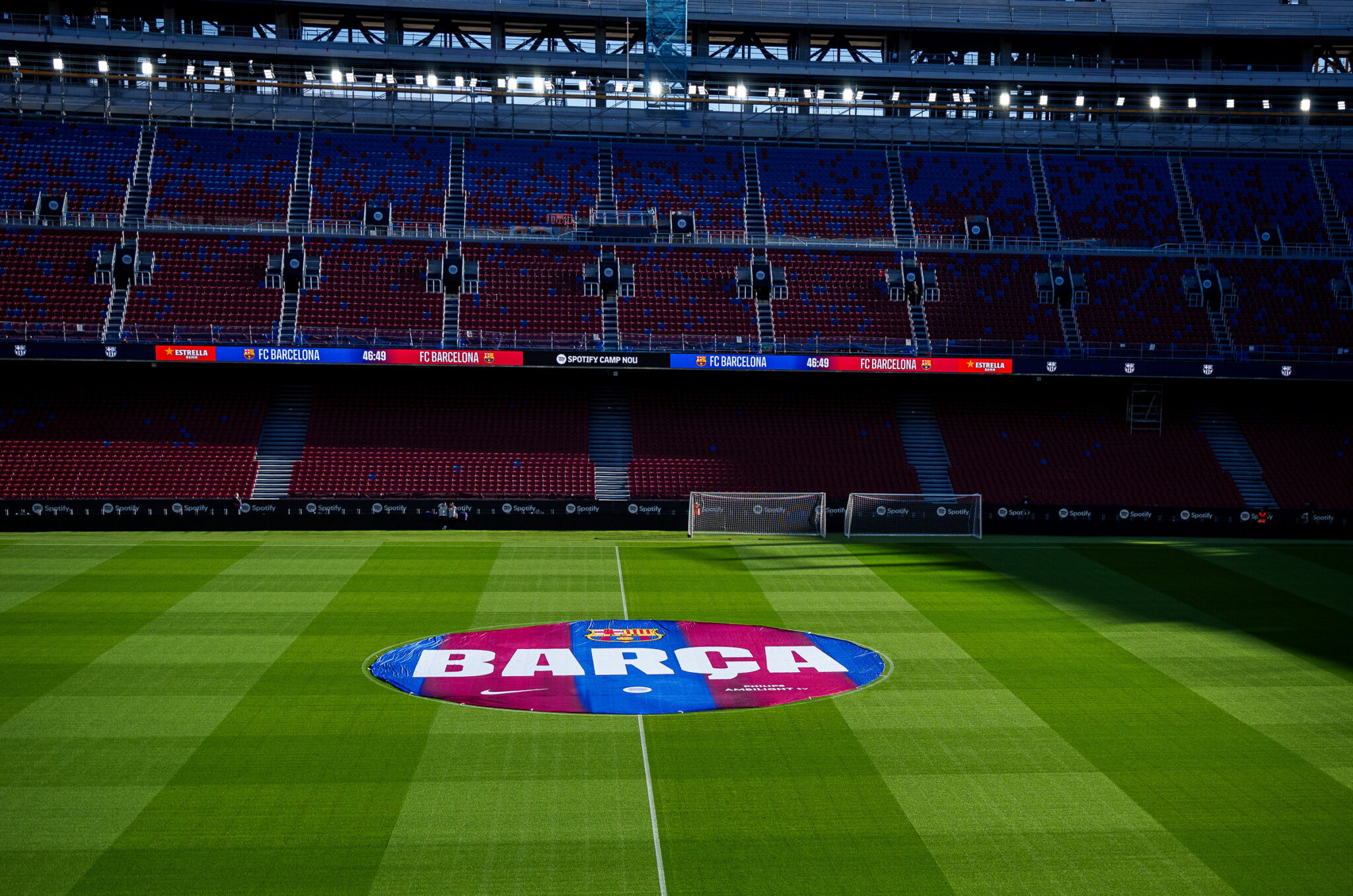 El césped del Camp Nou