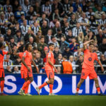 Celebración del equipo en la victoria en Champions ante el Newcastle