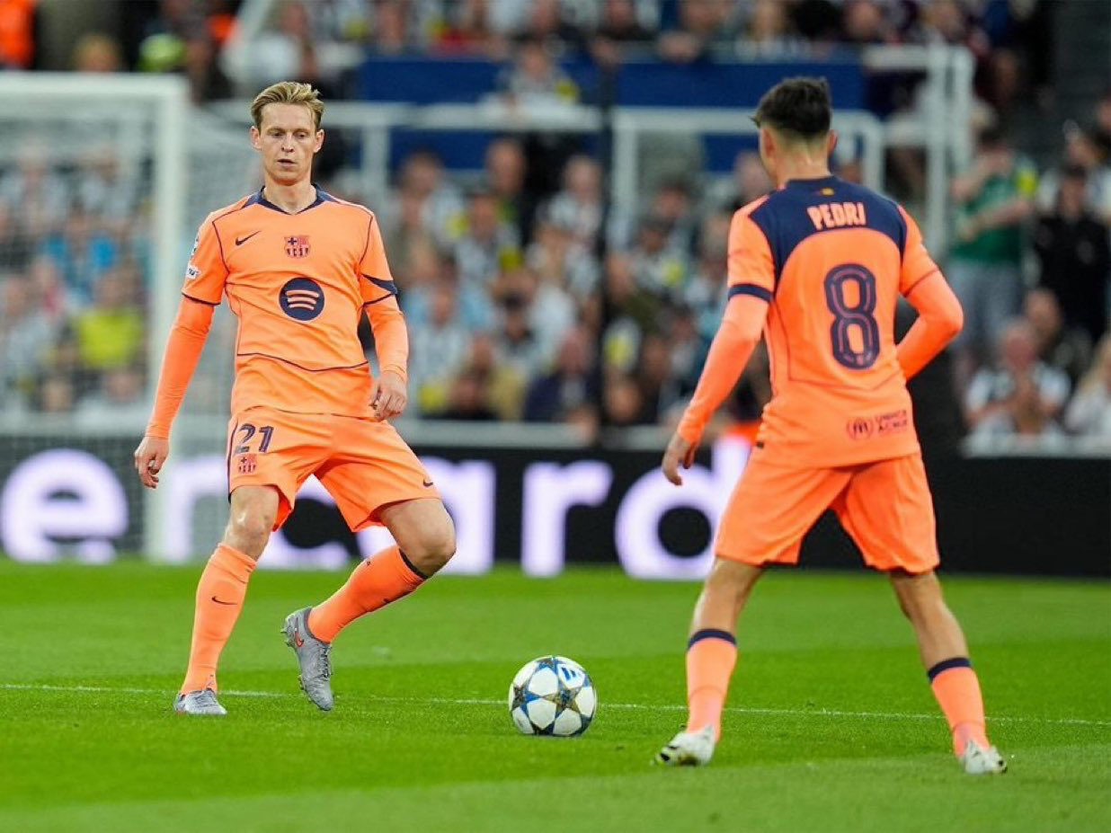 De Jong y Pedri en la presente Champions League