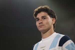 Julián Álvarez con la selección Argentina