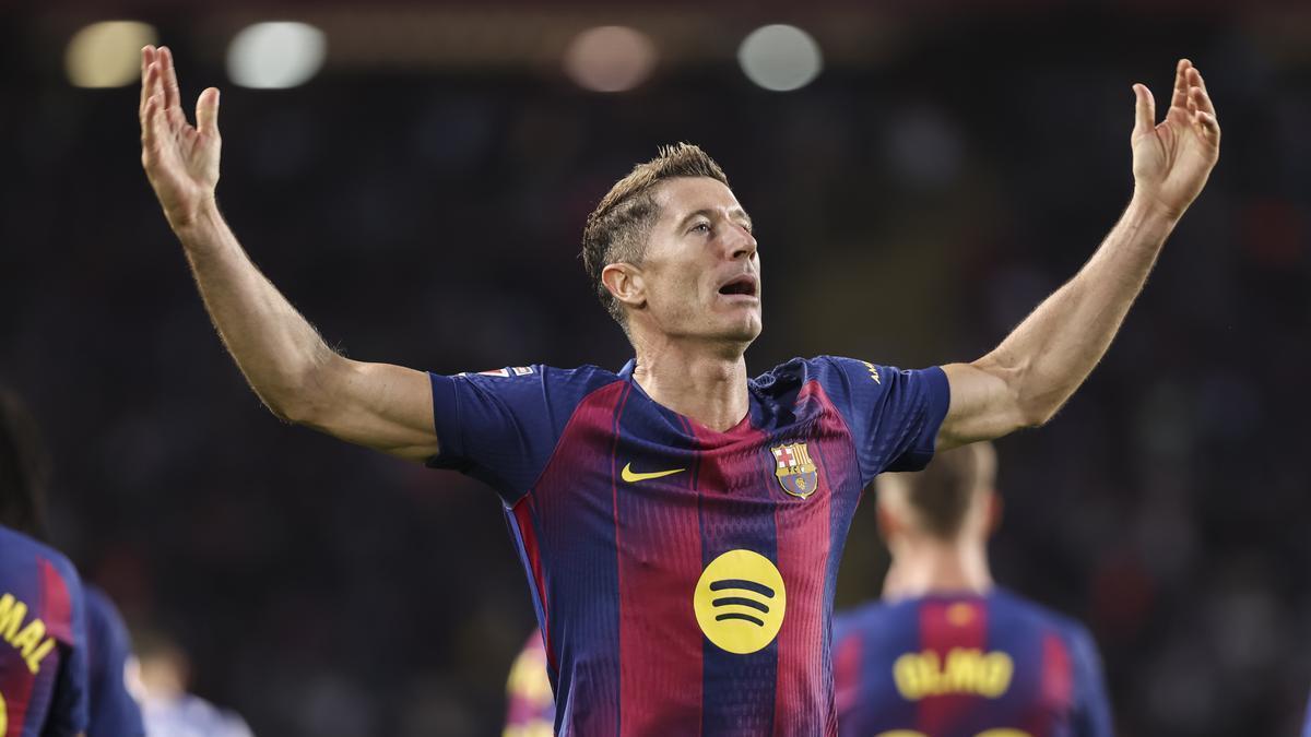 Robert Lewandowski, muy cerca de seguir en el Barça. Foto: SPORT