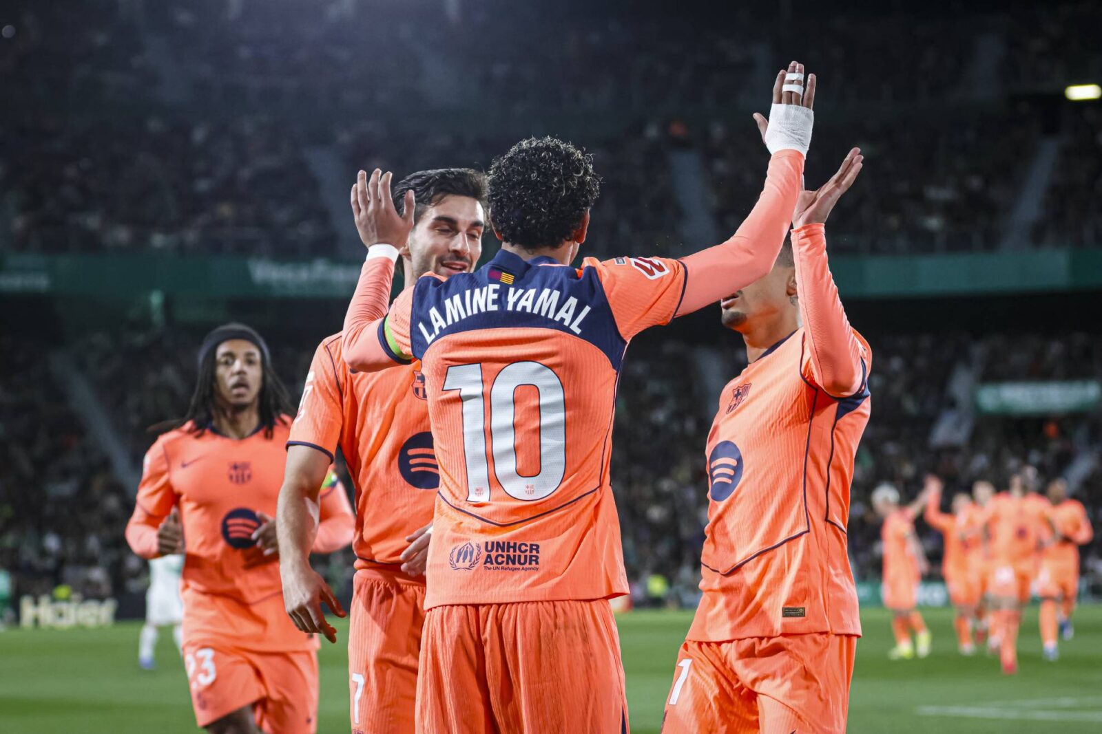 Lamine Yamal y Ferran Torres