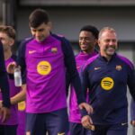 Los futbolistas sonríen antes de la Champions