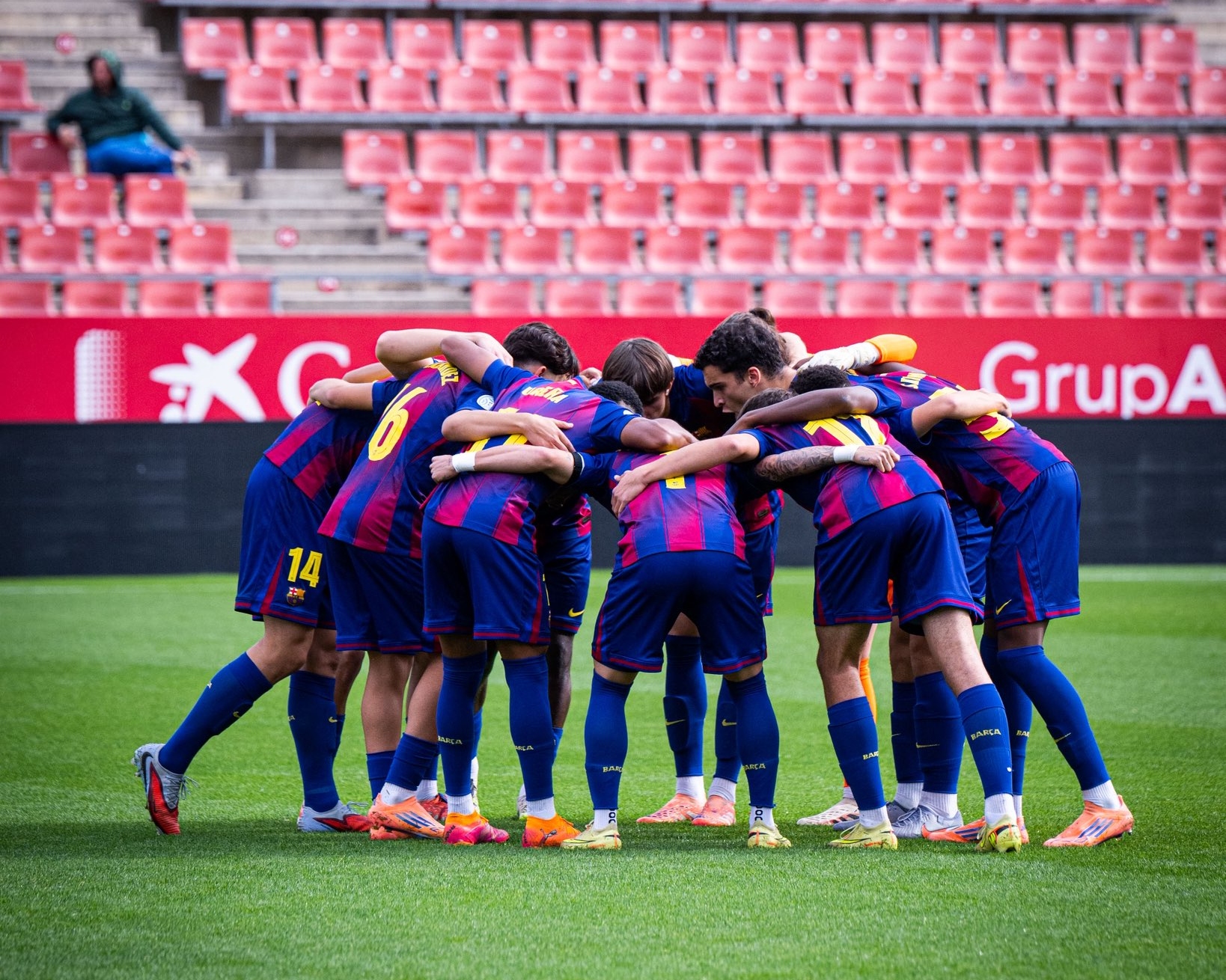 El Girona B aguantó el tipo en la segunda parte