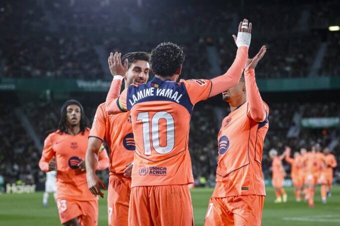 Lamine Yamal y Ferran Torres