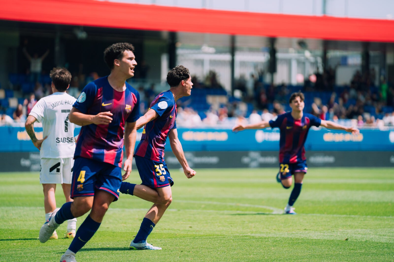 Proeza del Barça B en el Johan. Foto: SocBlaugrana, Jan Garsot
