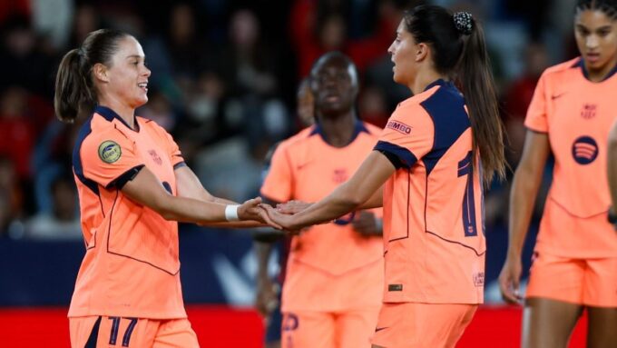 Ewa Pajor y Kika Nazareth