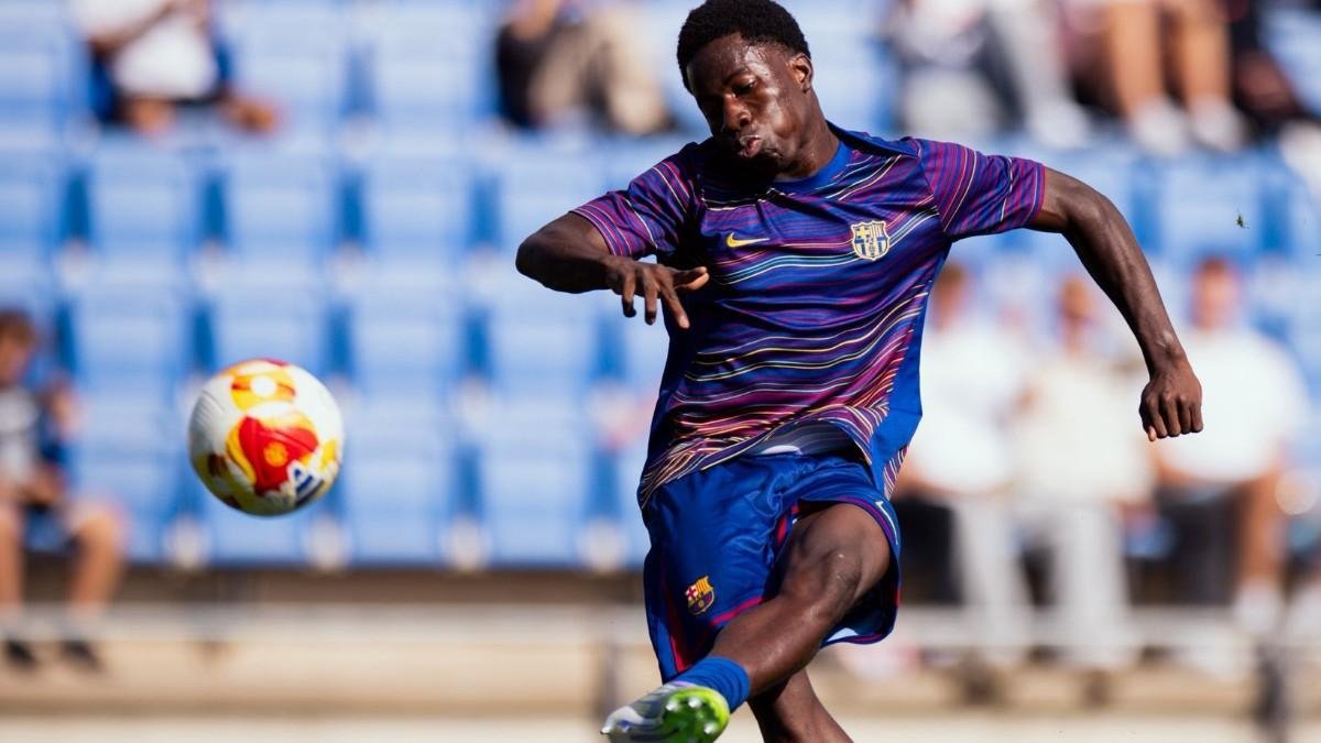 Ebrima Tunkara hará la pretemporada con Flick. Foto: SPORT