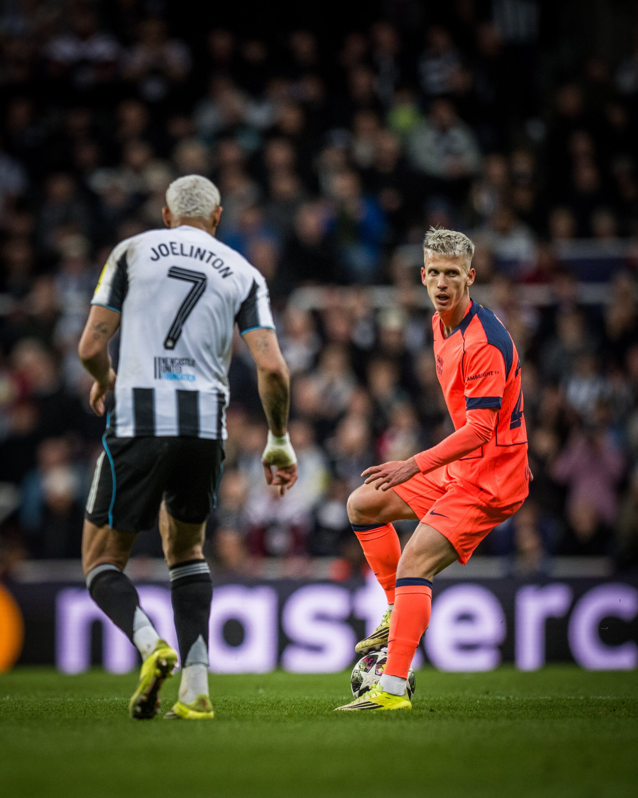 El mediapunta provocó el penalti para empatar