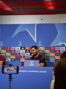 Pere Romeu en Rueda de Prensa previa al primer duelo de UWCL