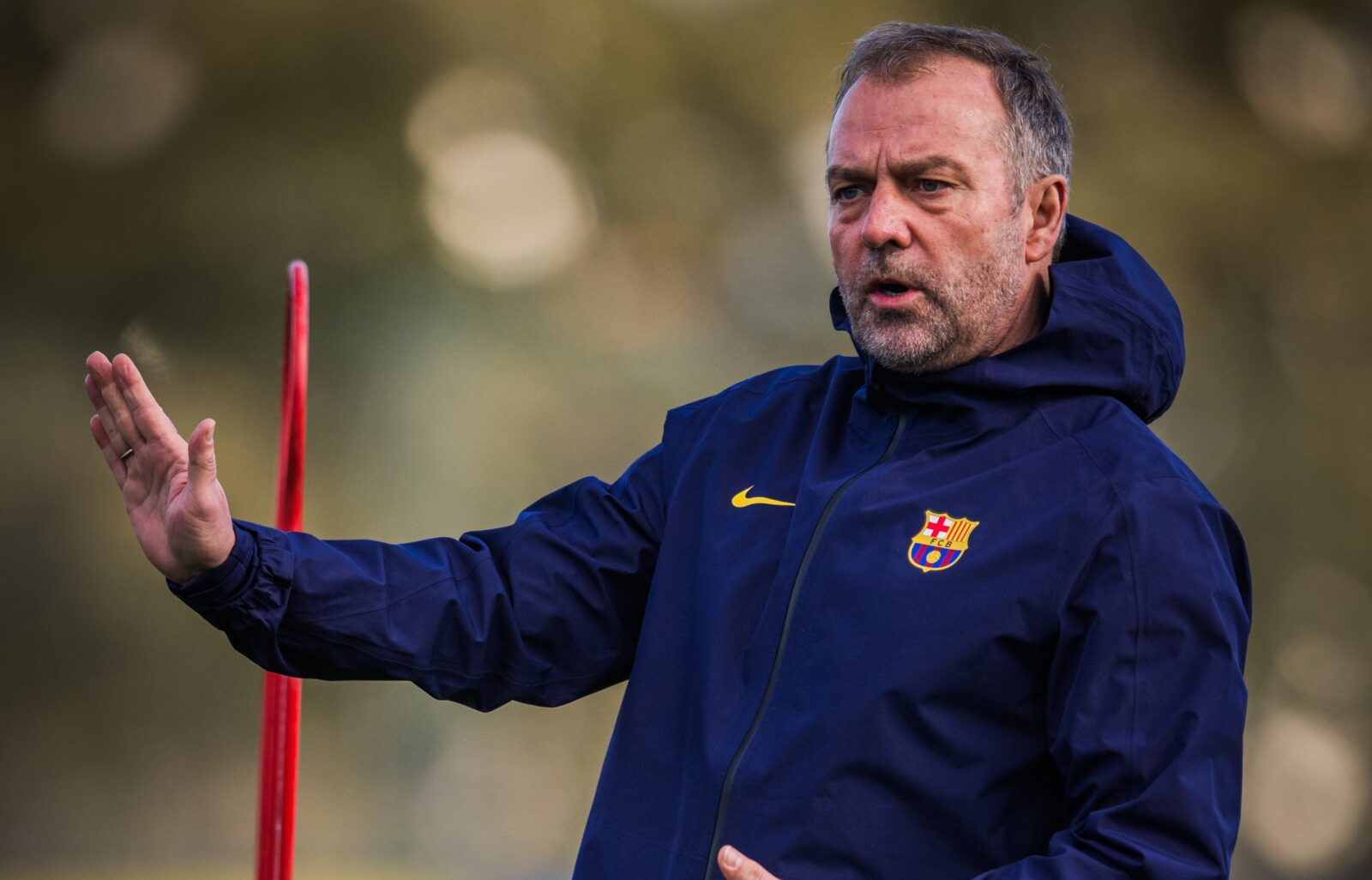 Hansi Flick en el entrenamiento