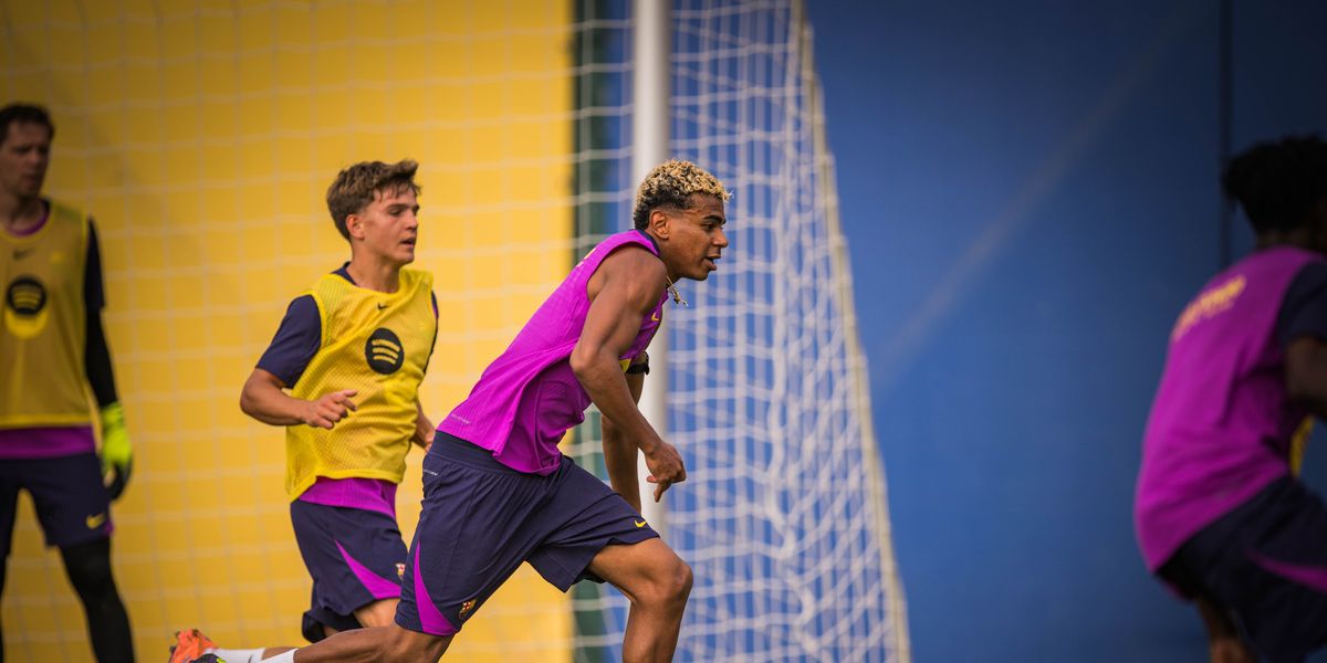 Lamine Yamal, de vuelta con el Barça en los entrenamientos