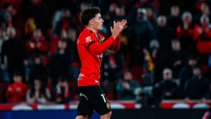 Jan Virgili se deja querer. Foto: ElDesmarque