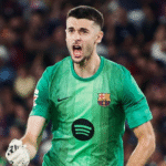 Joan García celebrando uno de los goles en el Spotify Camp Nou. Foto: ElDesmarque.