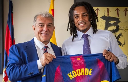 El Barça renovó el contrato de Koundé hasta 2030
