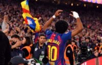 Lamine Yamal celebra la victoria en el derbi