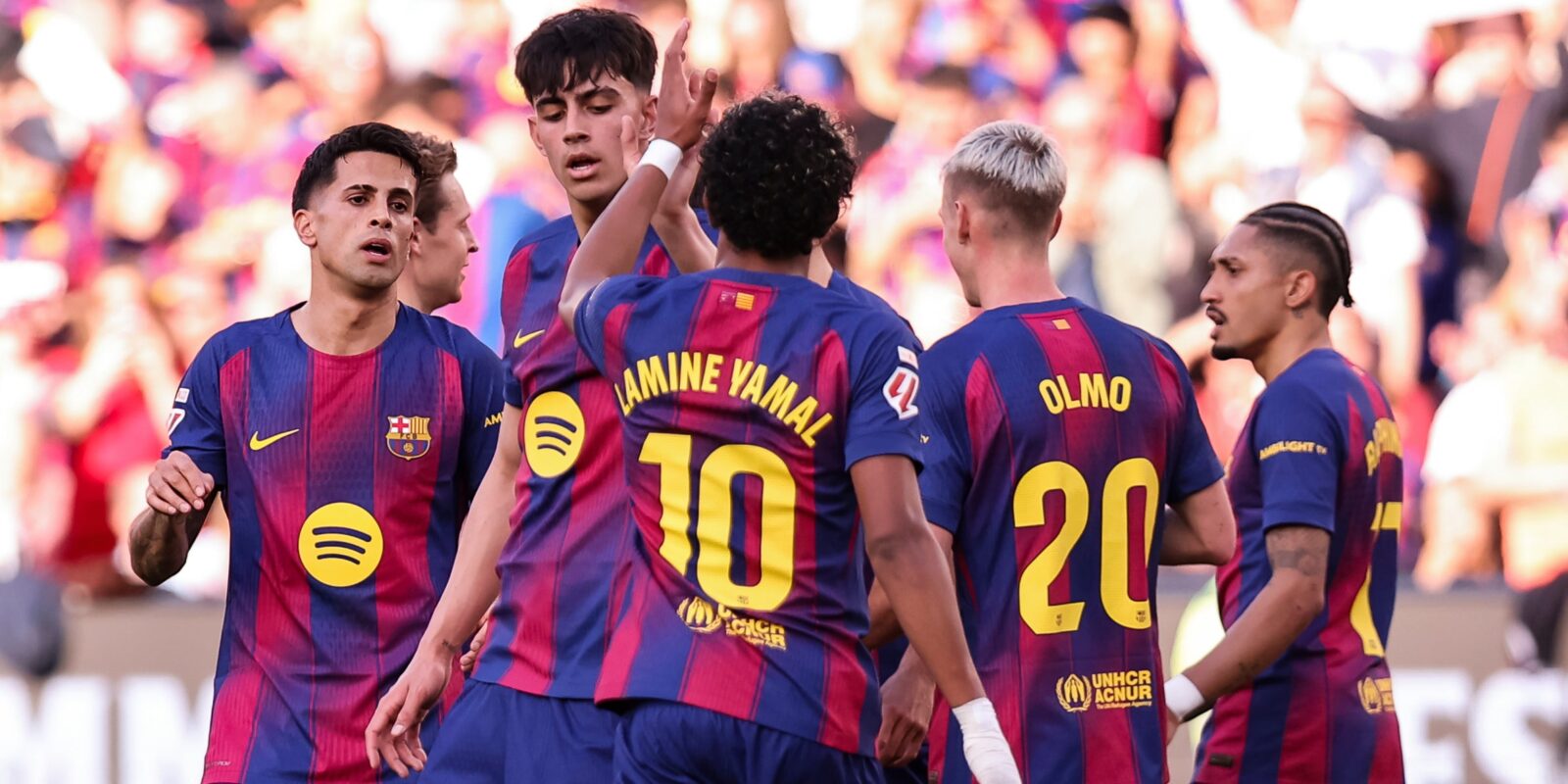 Los jugadores celebrando la victoria contra el Levante.