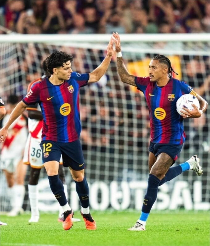 Raphinha y Xavi Espart