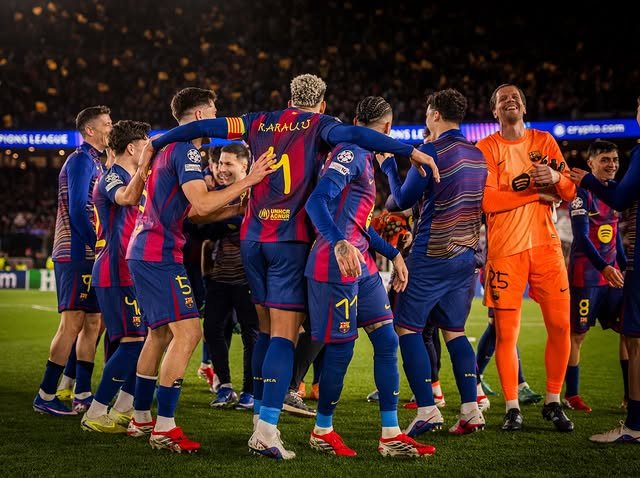 Szczesny celebrando la victoria en su último partido jugado