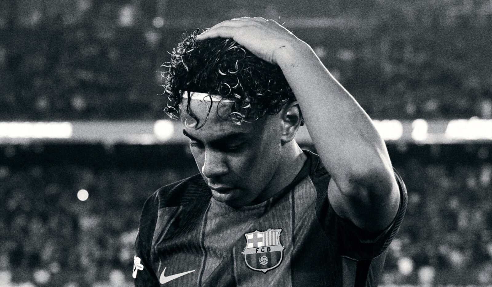 El extremo compareció en rueda de prensa